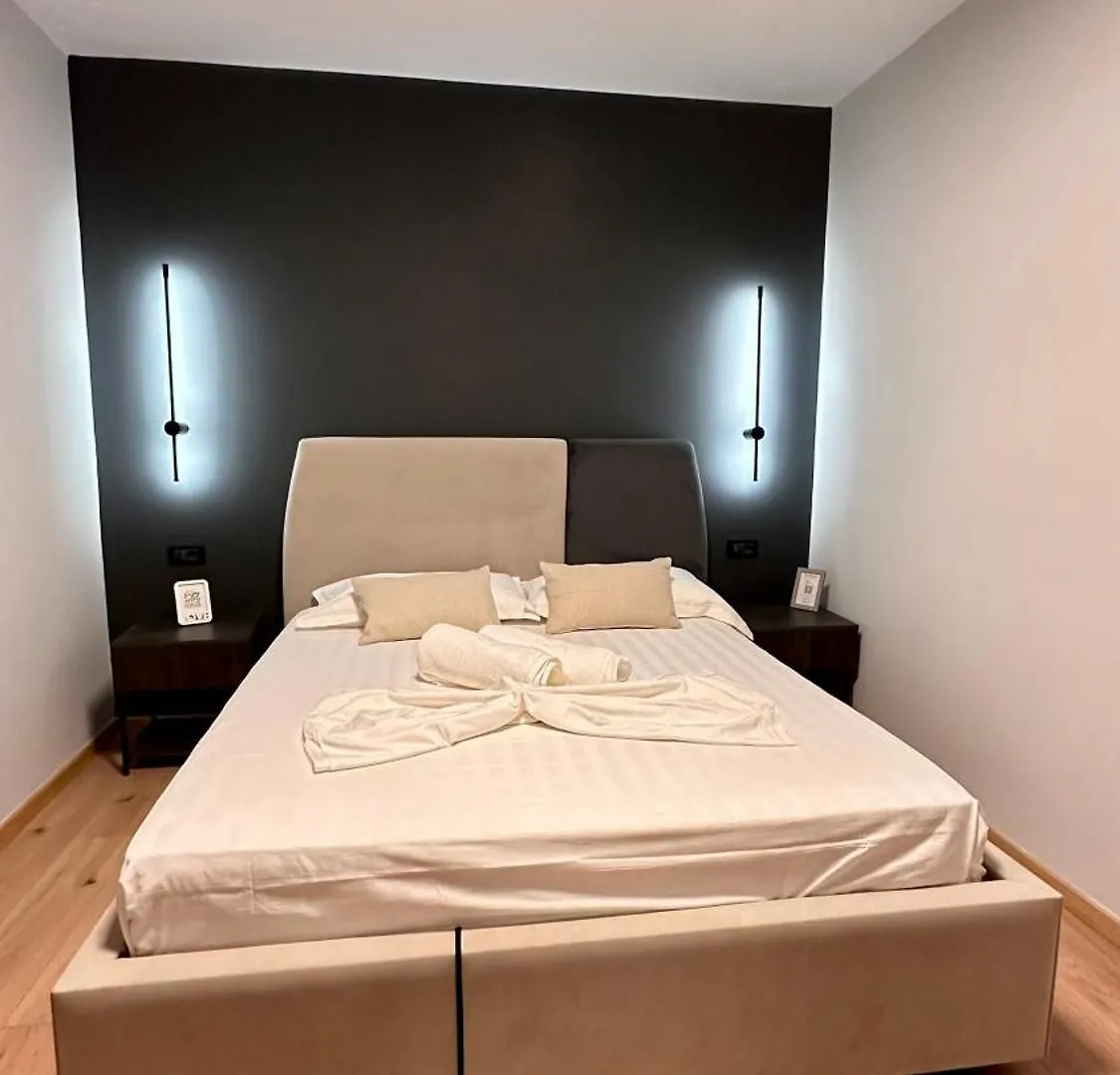 Vacation Vibes - Modern Apartment In Golem Near Sea